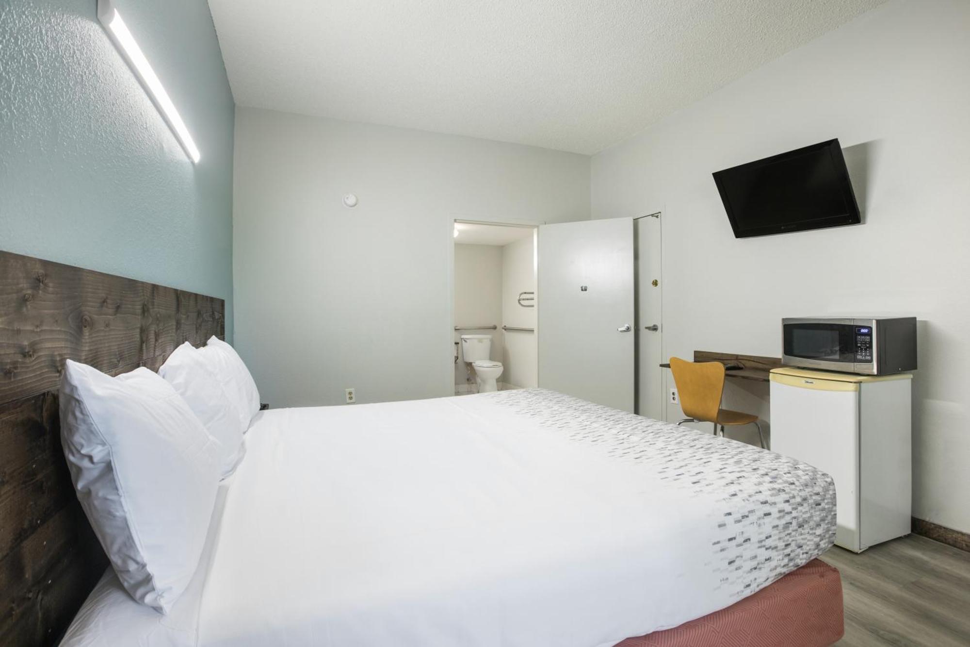 Americas Best Value Inn 스톡브리지 객실 사진